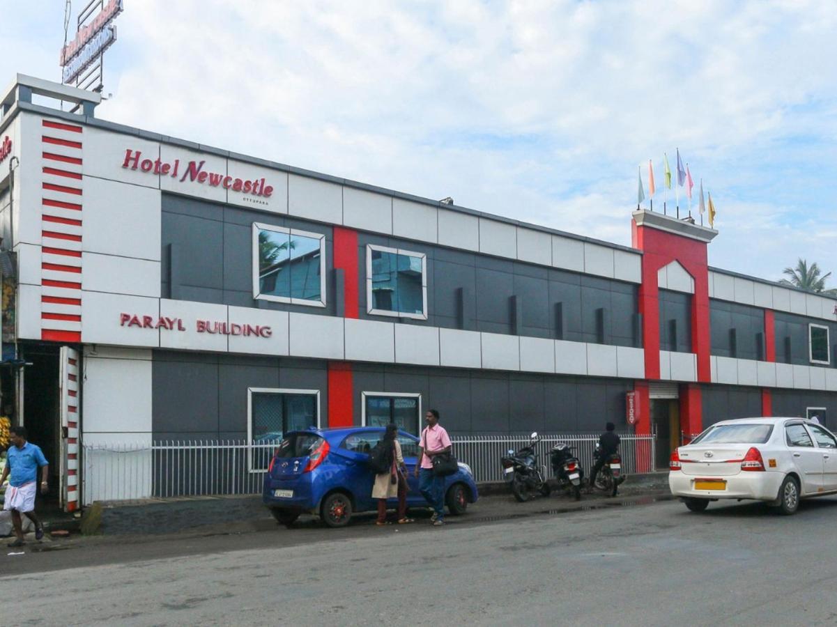 Hotel Newcastle Wadakkanchery Kültér fotó